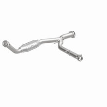 Load image into Gallery viewer, Magnaflow P/S OEM fits 2003-2006 Ford Expedition Eddie / 2006 Ford Expedition KING / 2005 2006 Ford Expedition LIMITED / 2...