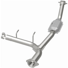Load image into Gallery viewer, Magnaflow P/S OEM fits 2003-2006 Ford Expedition Eddie / 2006 Ford Expedition KING / 2005 2006 Ford Expedition LIMITED / 2...