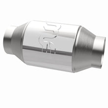 Load image into Gallery viewer, Magnaflow Premium High Flow Metallic Converter 4in OD - 2.5in In / 2.5in Out - Installation View