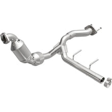 Load image into Gallery viewer, Magnaflow Right OEM Direct Fit Converter fits 2022-2023 Ford F-150 / 2021-2023 Ford F-150 Lariat 2.7L - Main Product View
