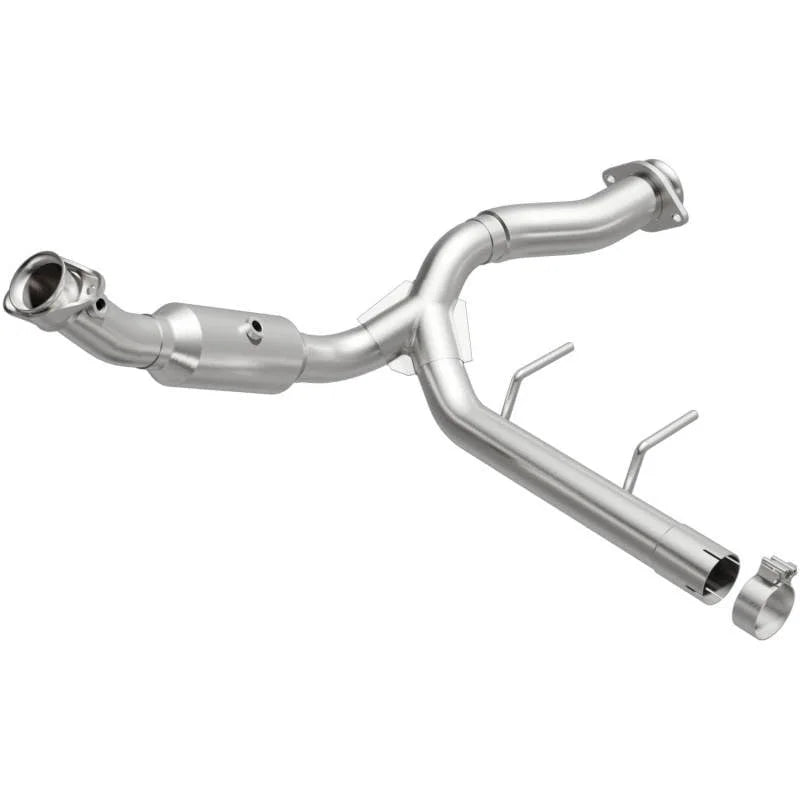 Magnaflow Right Side Converter Direct Fit fits 2015-2017 Ford F-150 5.0L / 2015-2020 Ford F-150 KING RANCH 5.0L / 2016-202...
