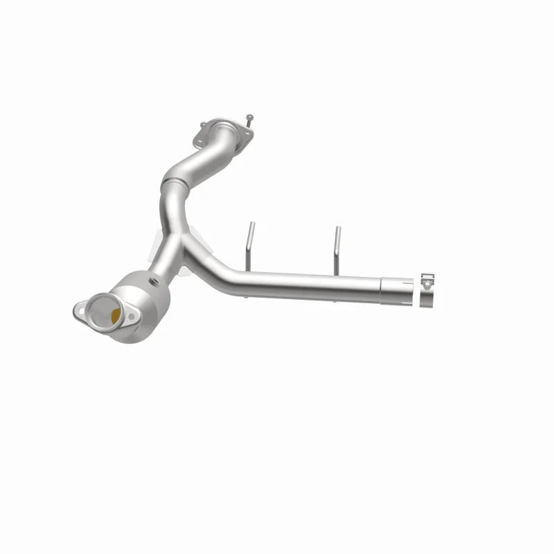 Magnaflow Right Underbody Direct Fit Converter fits 2021-2024 Ford F-150 5L - Side View