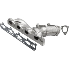 Load image into Gallery viewer, Magnaflow Underbody Direct Fit CARB Compliant Manifold Catalytic Converter fits 2008 Chevrolet Malibu Classic / 2008-2010 ...