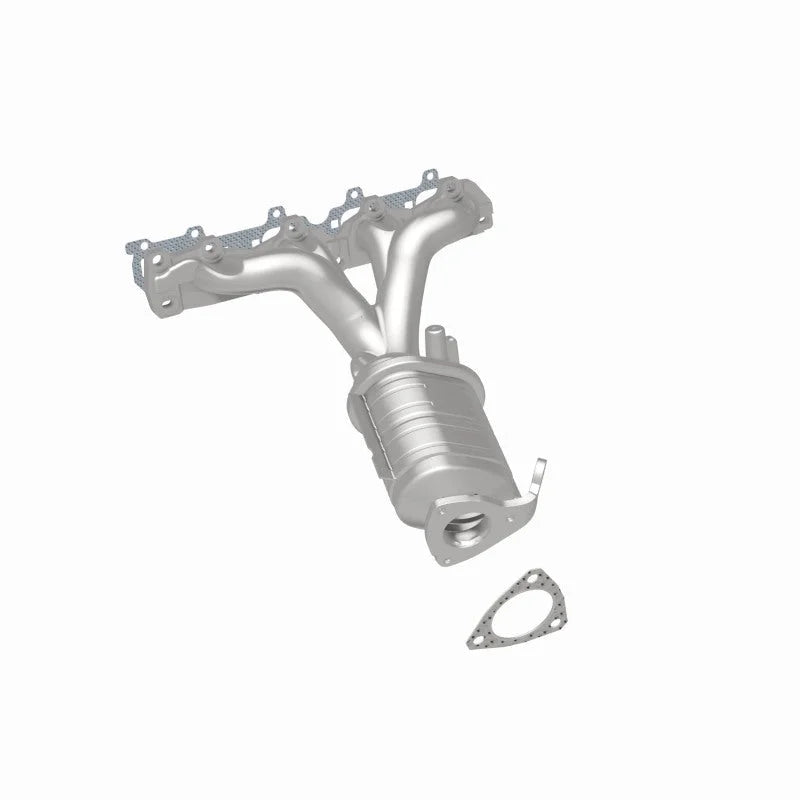 Magnaflow Underbody Direct Fit CARB Compliant Manifold Catalytic Converter fits 2008 Chevrolet Malibu Classic / 2008-2010 ...