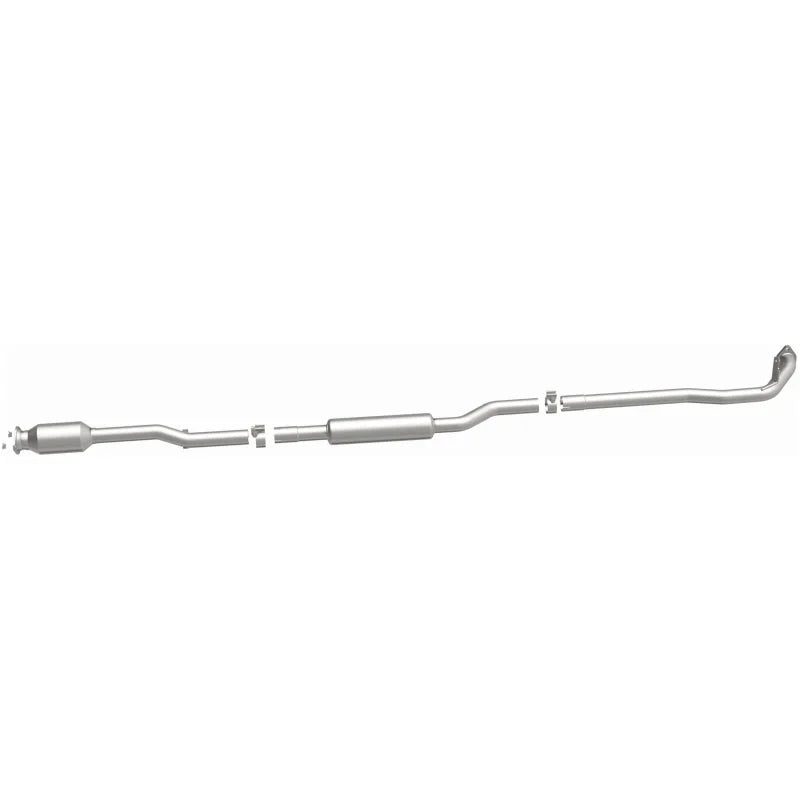 Magnaflow Underbody Direct Fit Catalytic Converter fits 2014-2019 Mitsubishi Outlander 2.4L AWD - Additional View 9
