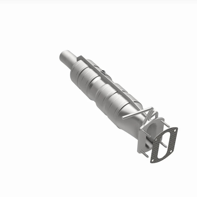 Magnaflow Underbody Direct Fit Catalytic Converter fits 2009-2019 Ford F53 6.8L V10 - Additional View 5