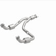 Load image into Gallery viewer, Magnaflow Underbody Direct Fit Catalytic Converter fits 2012-2020 Chevrolet Express 3500 / 2012-2020 GMC Savana 3500 6.0L - Installation Vi...