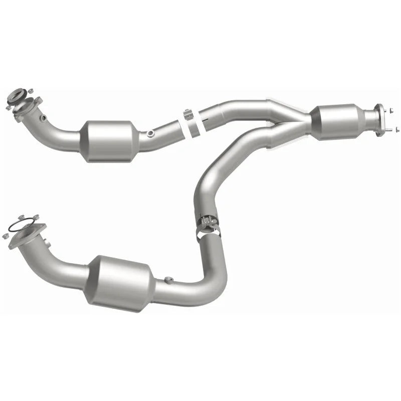 Magnaflow Underbody Direct Fit Catalytic Converter fits 2012-2020 Chevrolet Express 3500 / 2012-2020 GMC Savana 3500 6.0L - Additional View ...