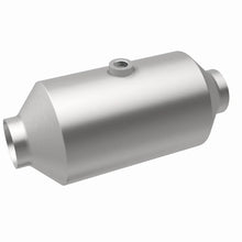 Load image into Gallery viewer, Magnaflow Universal 2.50 Mid O2 CA fits 2005 2006 Chrysler 300 / 2005 Chrysler 300 C / 2001-2005 Chrysler PT Cruiser / 200...