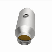 Load image into Gallery viewer, Magnaflow Universal Catalytic Converter 2.5in CA Spun Mid-Bed - Additional View 5
