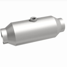 Load image into Gallery viewer, Magnaflow Universal Catalytic Converter 2.5in CA Spun Mid-Bed - Additional View 11
