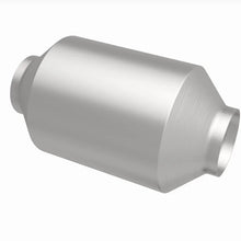 Load image into Gallery viewer, Magnaflow Universal Catalytic Converter 2.5in Spun CA fits 2005-2006 Buick Rainier / 2004-2006 Cadillac Escalade / 2004-20...