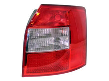 Load image into Gallery viewer, Magneti Marelli Taillight LLD391