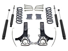 Load image into Gallery viewer, MaxTrac 02-08 Dodge RAM 1500 2WD 5.7L V8 Hemi 7in/4in MaxPro Spindle Lift Kit w/MaxTrac Shocks