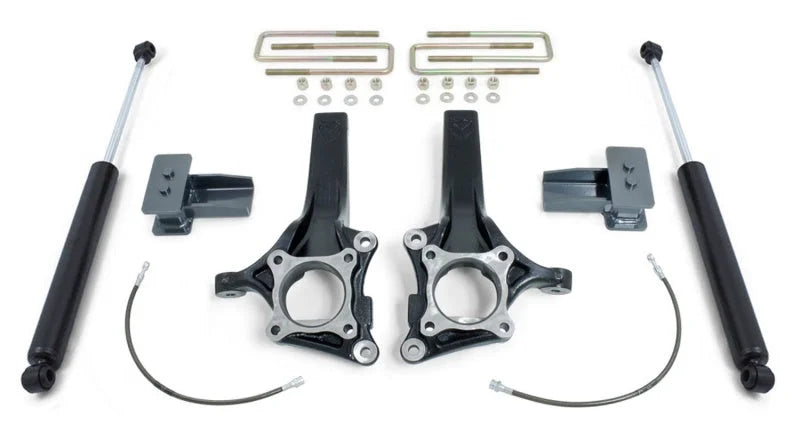 MaxTrac 15-18 Ford F-150 2WD 4.5in/2in MaxPro Spindle Lift Kit w/MaxTrac Shocks