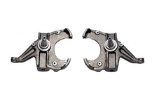 Load image into Gallery viewer, MaxTrac 73-87 Chevrolet C10 2WD 2.5in Front Lowering Spindles (1.00in Rotors)