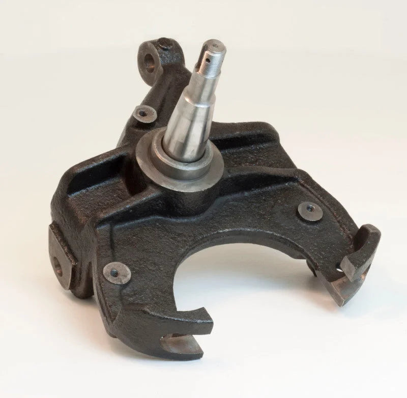 MaxTrac 73-87 Chevrolet C10 2WD 2.5in Front Lowering Spindles (1.25in Rotors) - Side View