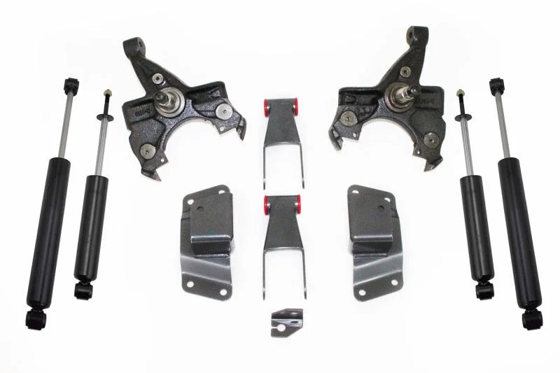 MaxTrac 92-98 GM C1500/2500 2WD Standard Cab 5/6 Lug 2in/4in Lowering Spindle Kit