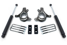 Load image into Gallery viewer, MaxTrac 99-06 GM C1500 2WD 3in/2in Spindle Lift Kit