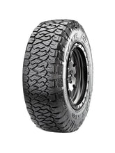Load image into Gallery viewer, Maxxis AT-811 255/70R18 Razr AT  116T XL RBL