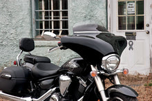 Load image into Gallery viewer, Memphis Shades Fairing Windshield Trim - Stainless Steel - Polished - Slim MEM0918 - Installation View