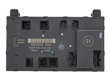 Load image into Gallery viewer, Mercedes-Benz Door Control Unit A209820192664 - Side View