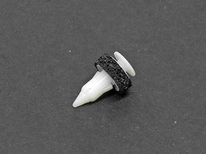 Mercedes-Benz Fastener Clip A1639881678