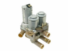 Load image into Gallery viewer, Mercedes-Benz Heater Valve Assembly A0018301484