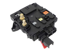 Load image into Gallery viewer, Mercedes-Benz Junction Block A2205460641 - Main Product View