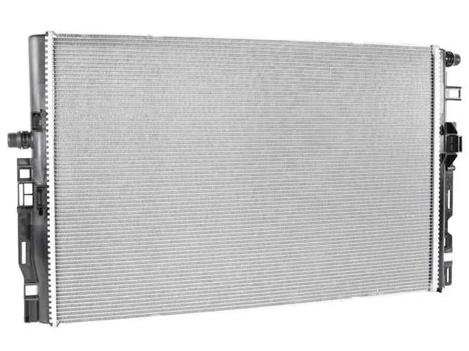 Mercedes-Benz Radiator A0995005403 - Side View