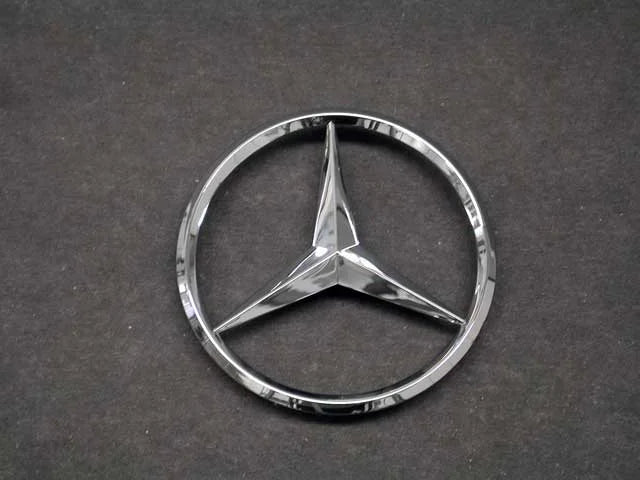 Mercedes-Benz Trunk Star A2037580058