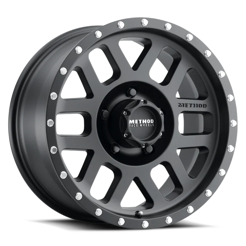Method MR306 Mesh 17x8.5 0mm Offset 5x4.5 83mm CB Matte Black Wheel - Main Product View