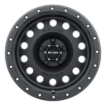 Load image into Gallery viewer, Method MR307 Hole 17x8.5 0mm Offset 5x5 94mm CB Matte Black Wheel - Side View