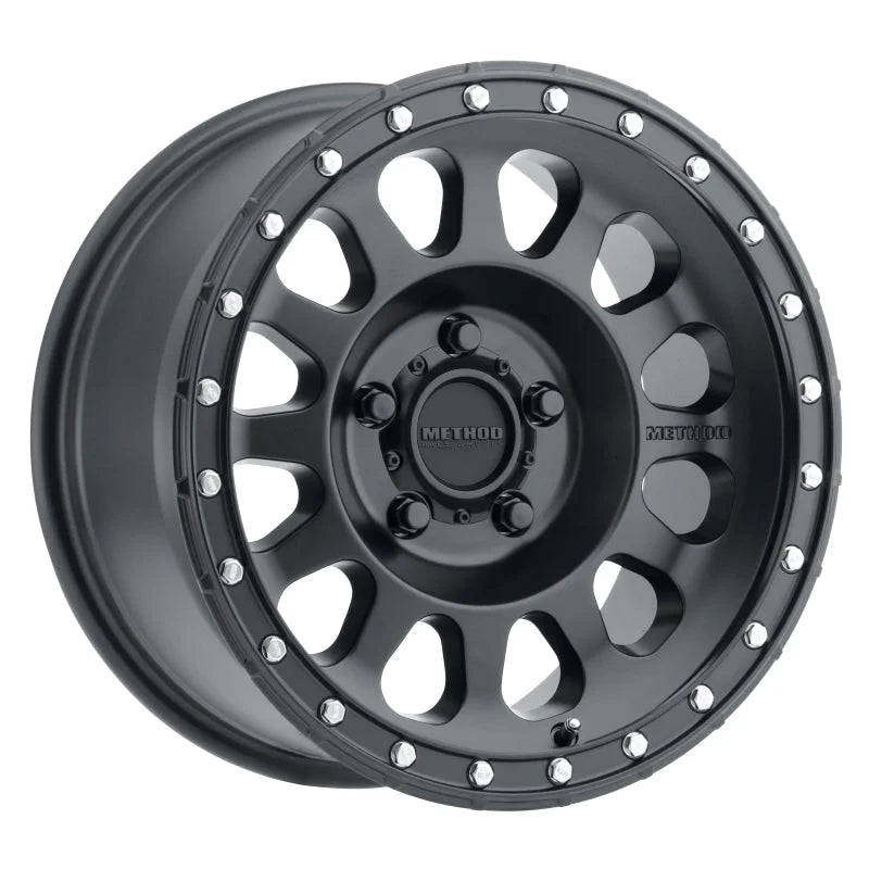 Method MR315 17x8.5 0mm Offset 5x5 71.5mm CB Matte Black Wheel - Main Product View