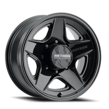 Load image into Gallery viewer, Method MR319 18x9 18mm Offset 8x6.5 BP 130.81mm CB Gloss Black Wheel - Main Product View