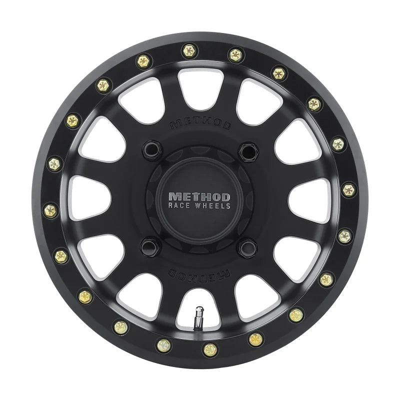 Method MR401 UTV Beadlock 15x6 / 5+1/53mm Offset / 4x136 / 106mm CB Matte Black Wheel - Side View
