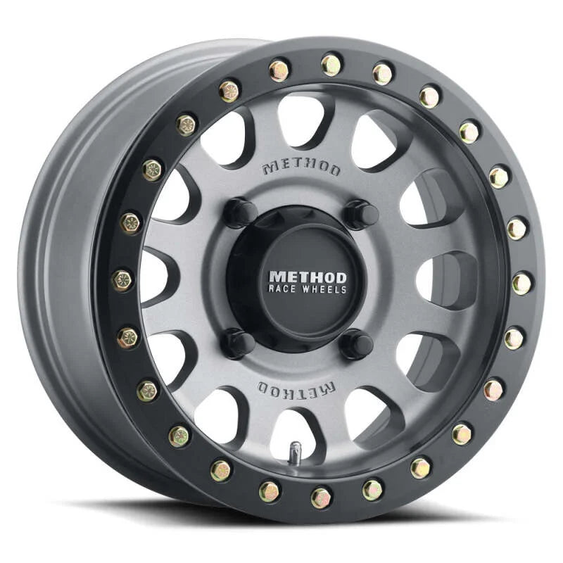 Method MR401 UTV Beadlock 15x6 / 5+1/53mm Offset / 4x156 / 132mm CB Titanium Wheel- Matte Black Ring