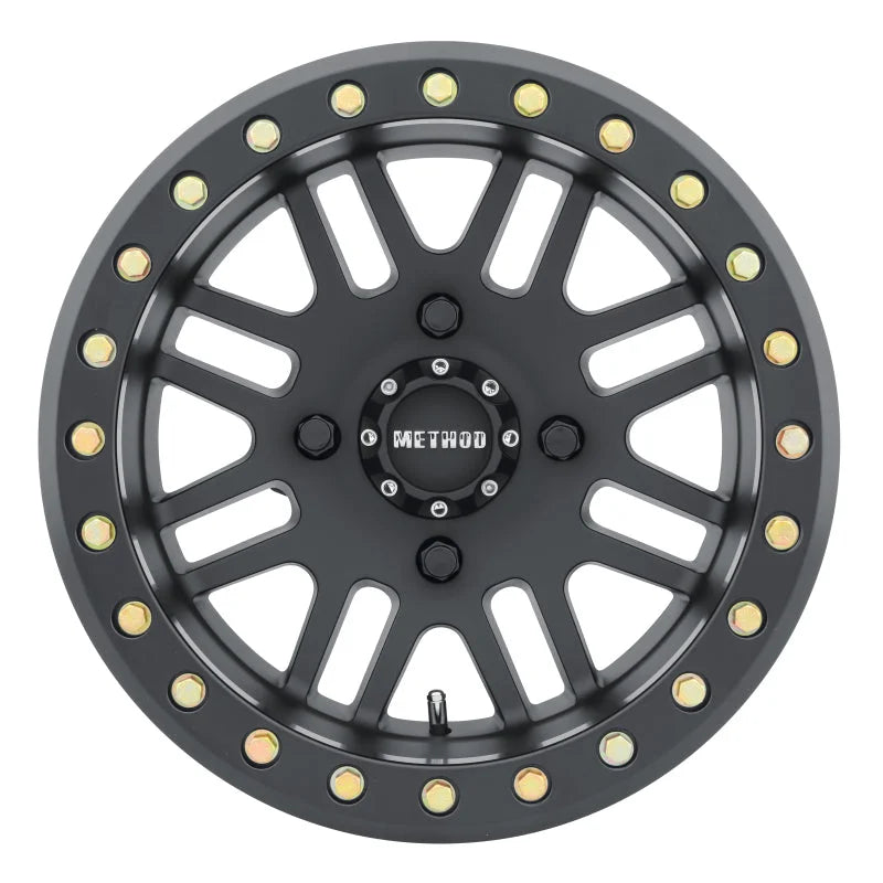Method MR406 UTV Beadlock 15x10 / 5+5/-2mm Offset / 4x156 / 132mm CB Matte Black Wheel - Side View