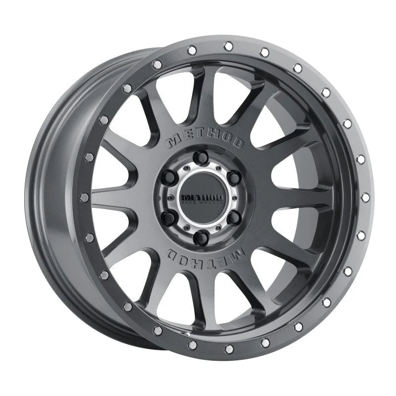Method MR605 NV 20x10 -24mm Offset 6x5.5 106.25mm CB Gloss Titanium Wheel - Detail View