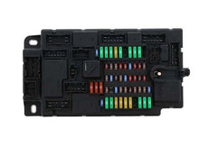 Load image into Gallery viewer, Mini Fuse Box 61-35-3-457-582