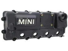 Load image into Gallery viewer, Mini Valve Cover 11-12-2-463-733 - Main Product View