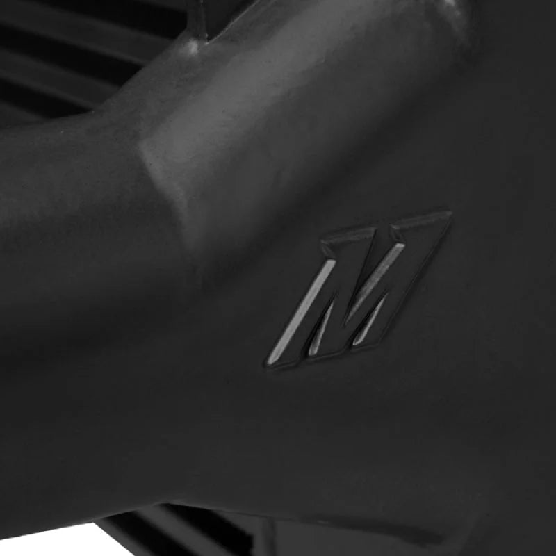 Mishimoto 01-05 Chevrolet 6.6L Duramax Intercooler (Black) - Additional View 5