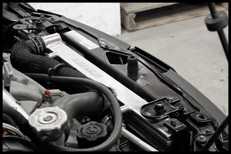 Mishimoto 01-05 Dodge Neon SRT-4 Manual Aluminum Radiator - Back View