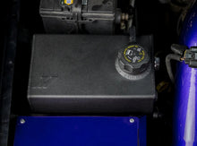 Load image into Gallery viewer, Mishimoto 01-07 Chevy/GMC 6.6L Duramax Degas Tank - Black - Side View