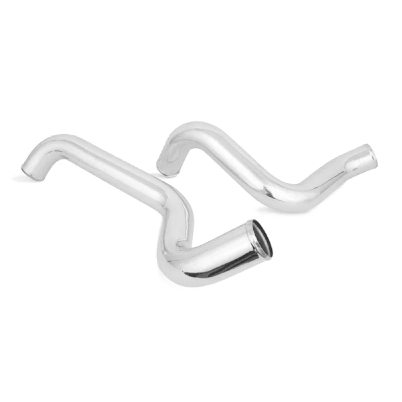 Mishimoto 02-04.5 Chevrolet 6.6L Duramax Pipe and Boot Kit - Installation View