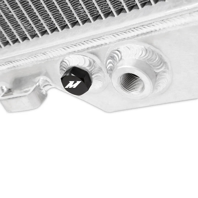 Mishimoto 03-07 Ford F250 w/ 6.0L Powerstroke Engine Aluminum Radiator - Installation View