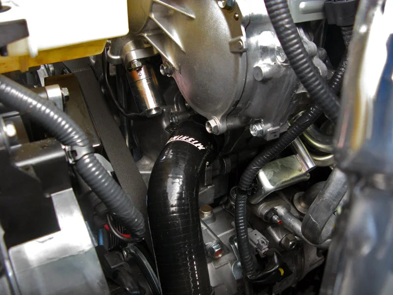 Mishimoto 09+ Nissan 370Z Red Silicone Hose Kit - Additional View 6