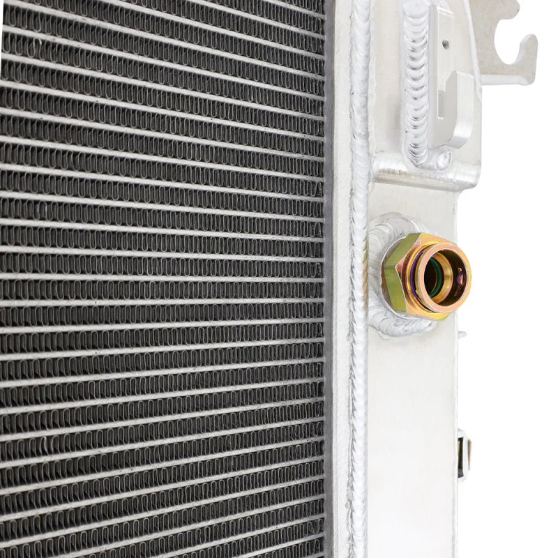 Mishimoto 17-19 Chevrolet/GMC 6.6 L5p Duramax Radiator - Additional View 7
