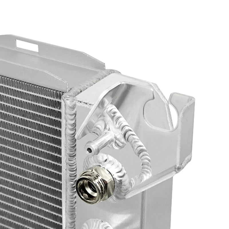 Mishimoto 2014+ Chevrolet Silverado 1500 V8 Aluminum Radiator - Installation View