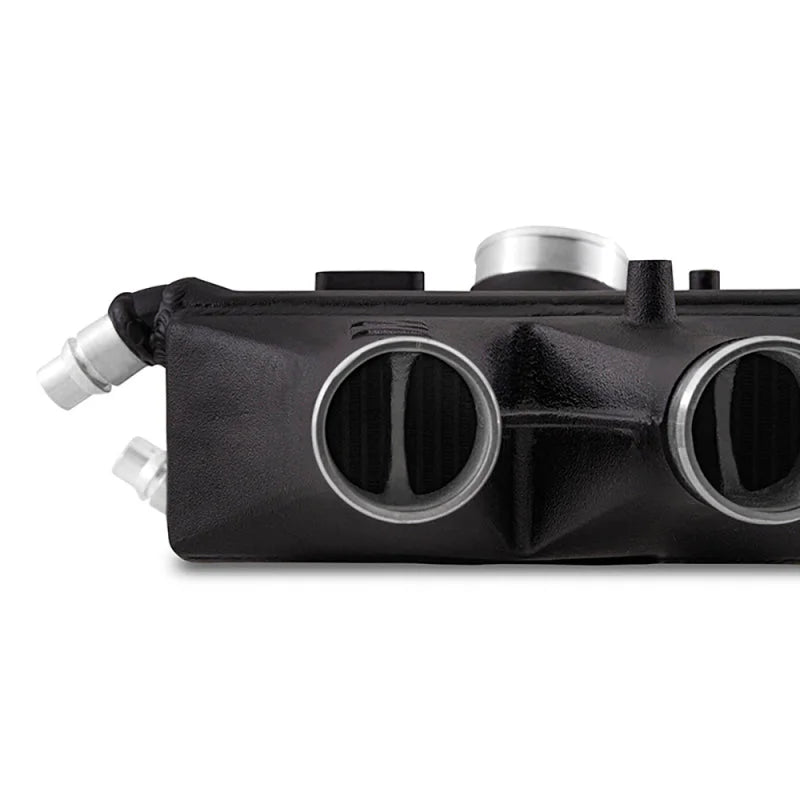 Mishimoto 2015+ BMW F8X M3/M4 Performance Air-to-Water Intercooler - Detail View